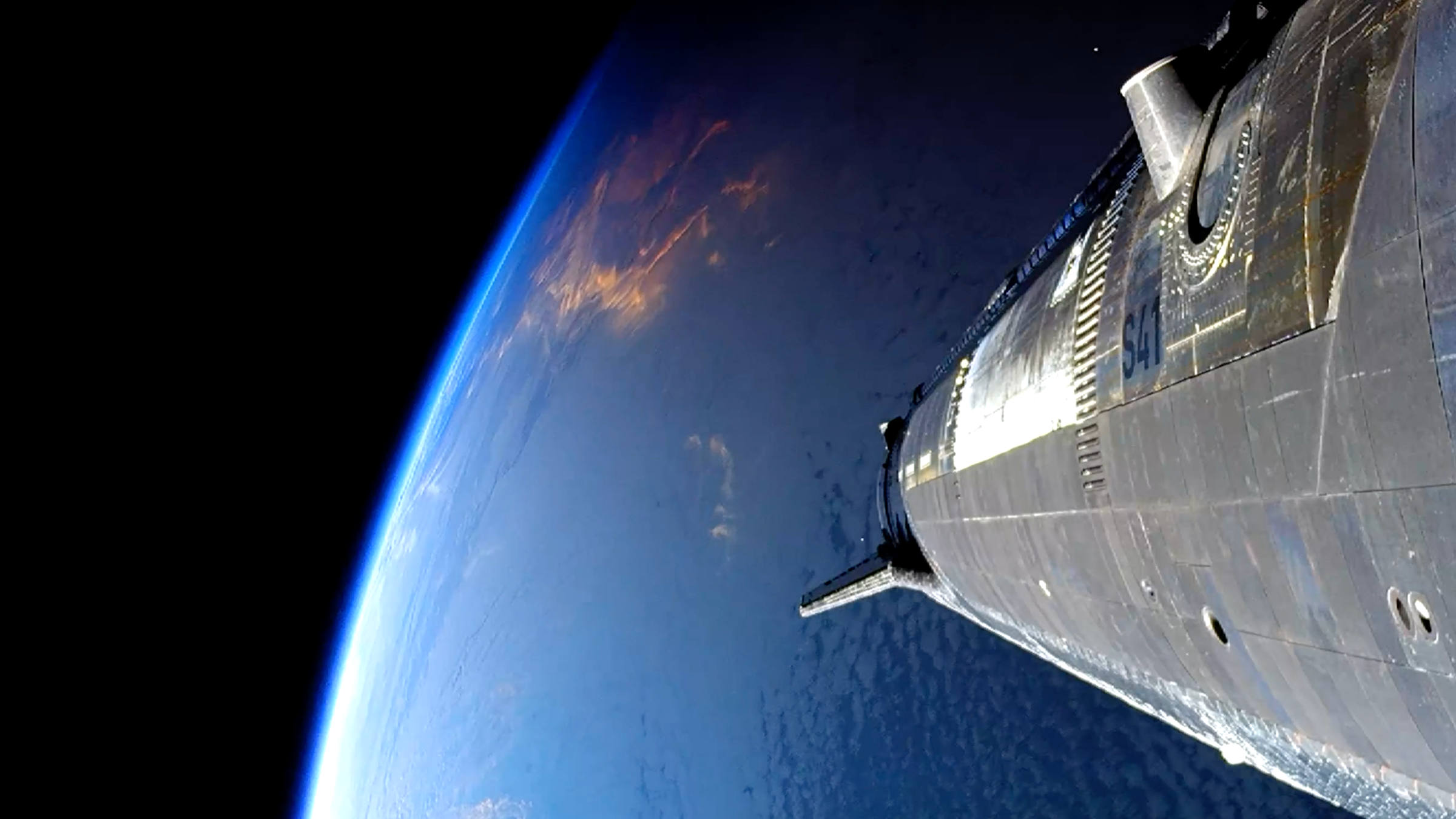 SpaceX Starship reaches orbit for first time on 14th test flight